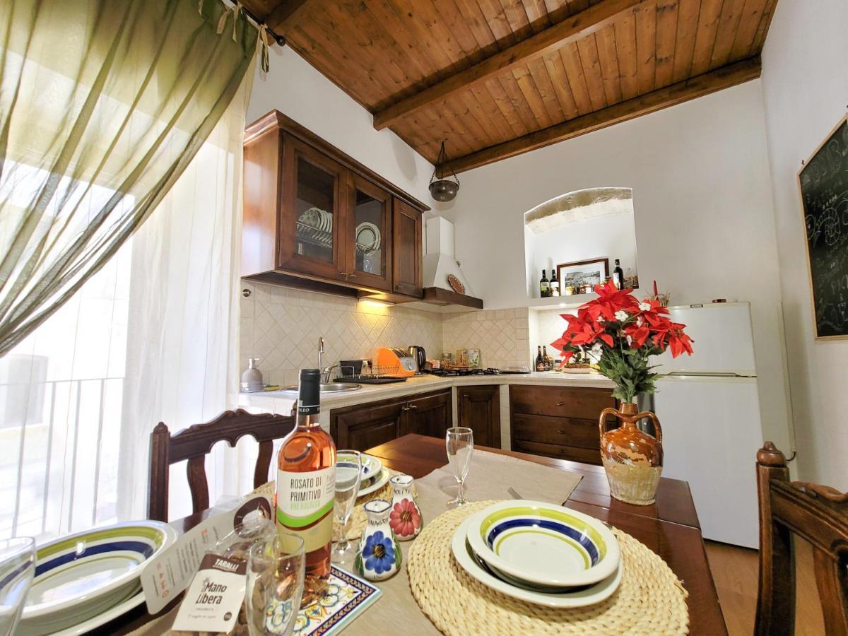 Tatiana - Historic House #Domusitaliane Villa Bari Eksteriør bilde